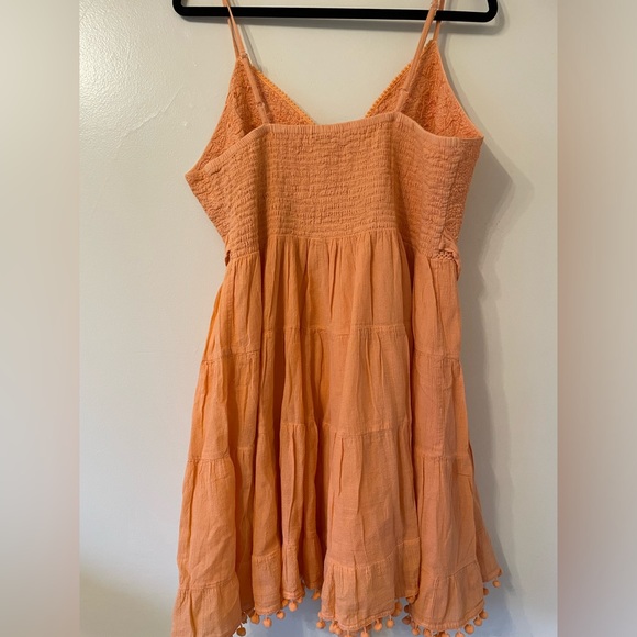 THE PYRAMID COLLECTION Spaghetti Strap Dress - Picture 6 of 9